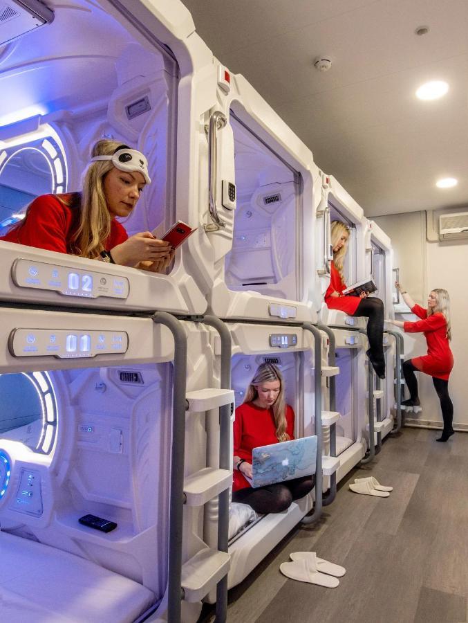 Capsule Hostels Tallin Exterior foto
